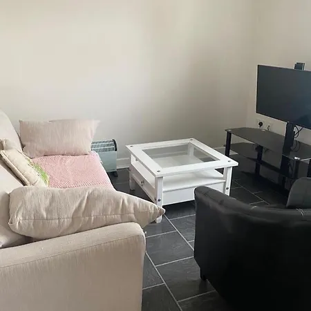 Bonnyglen Kitchen Bar & Apartament *