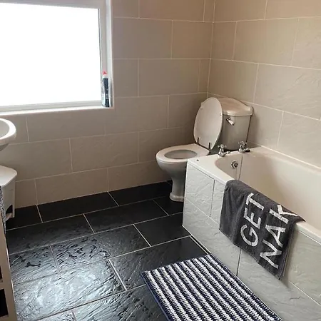 Apartament Bonnyglen Kitchen Bar &